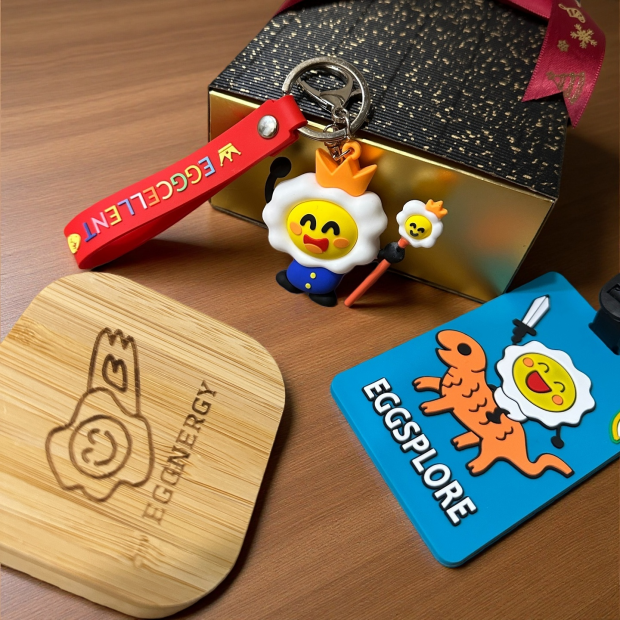 五合一轉接頭,隨身快充,雞蛋小人