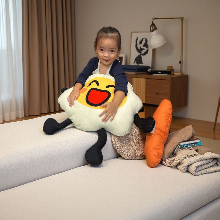 童趣抱枕, 絨布, 午睡枕, 靠枕, 雞蛋小人