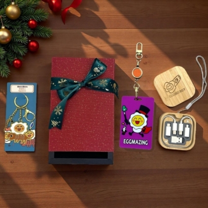 五合一轉接頭,隨身快充,雞蛋小人